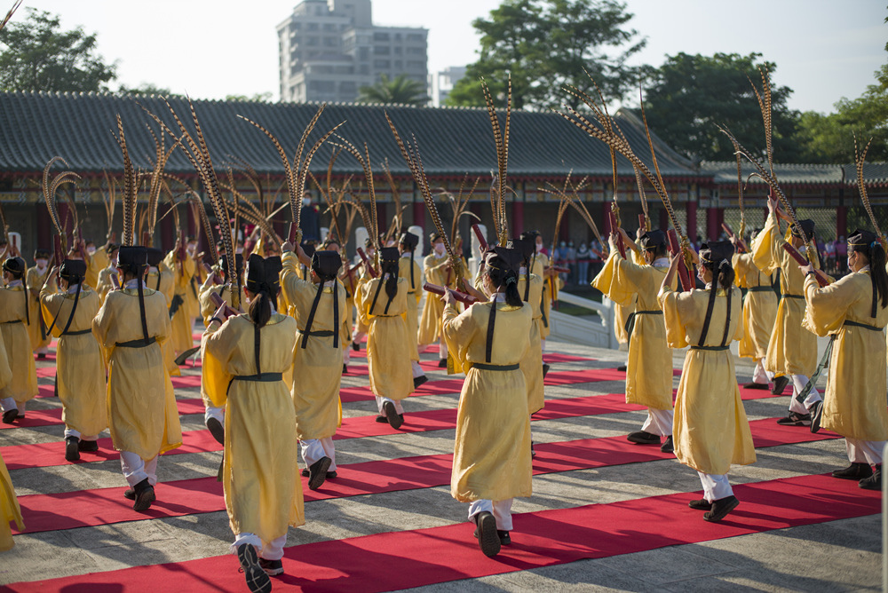 高雄孔廟祭孔大典八佾舞