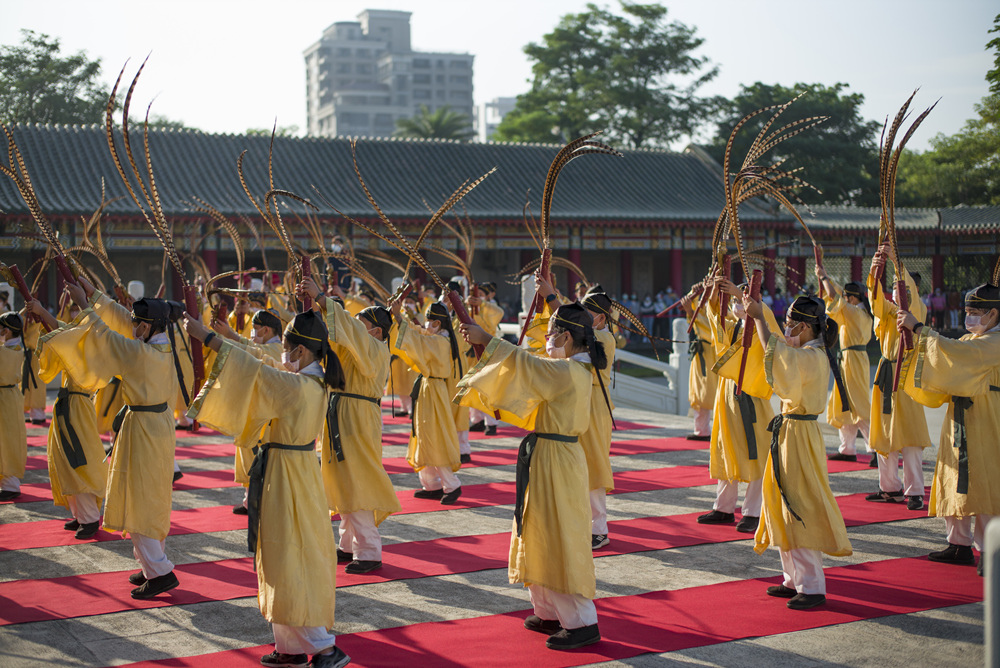 高雄孔廟祭孔大典八佾舞