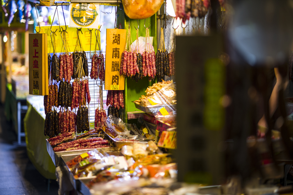 高雄年貨大街三鳳中街Noctilux-M 75mm f1.25夜晚紀錄