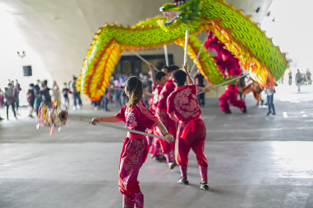 高雄兩廣龍獅戰鼓團