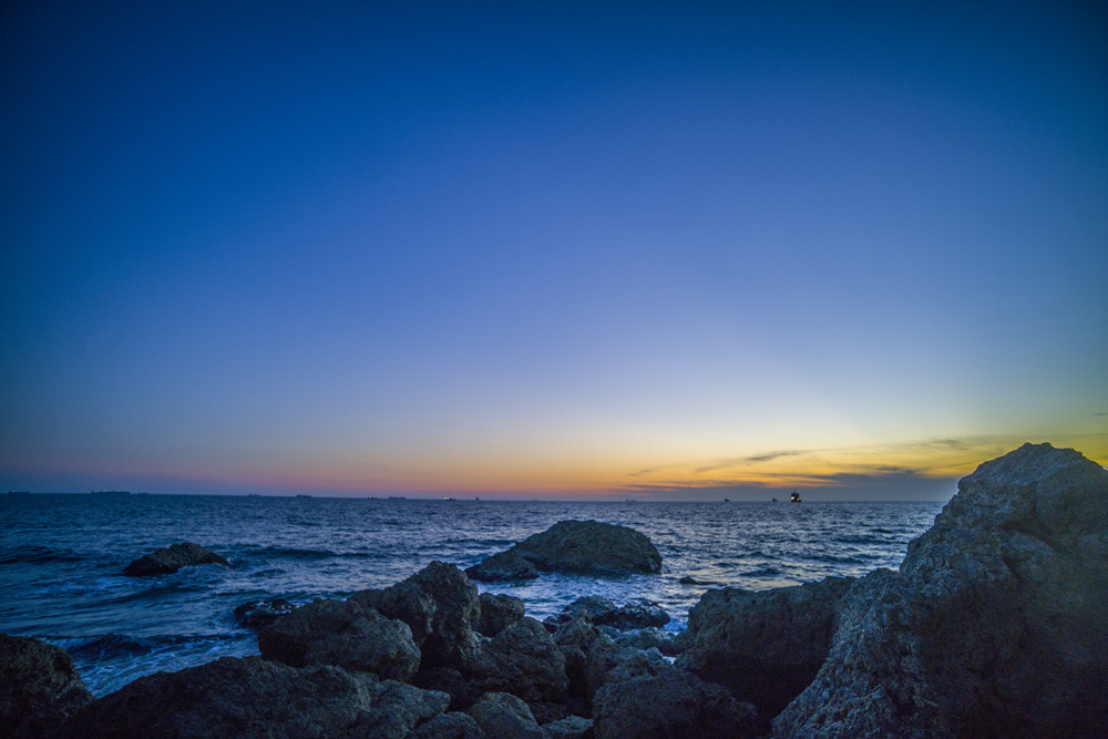 高雄柴山小漁村夕陽晚霞夜光記事