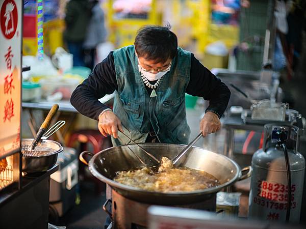 Canon EF 85mm f1.2L II USM 轉接 Fujifilm GFX 50SII 使用分享