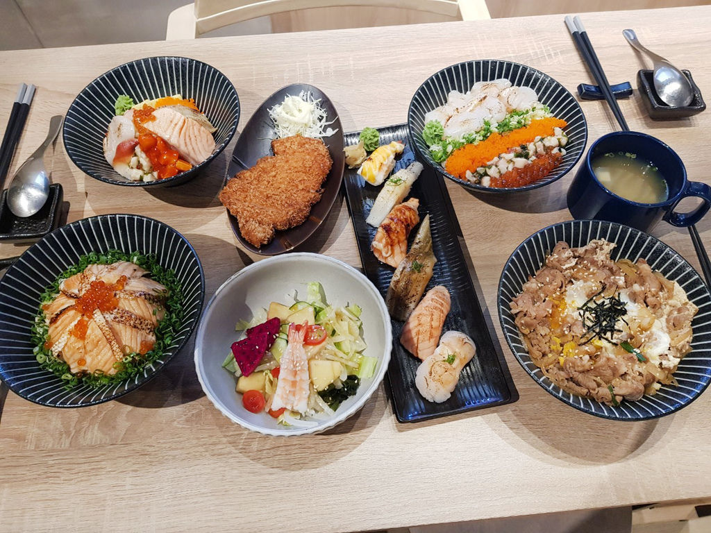 心丼食堂_47大合照.jpg 心丼食堂_47大合照.jpg