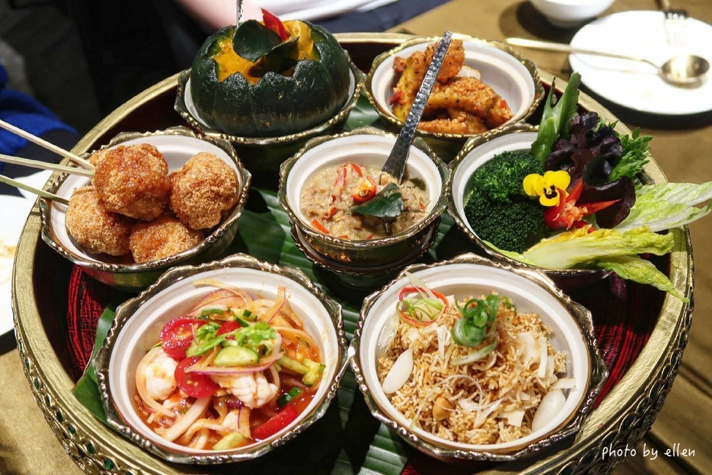 lovethai01.jpeg lovethai01.jpeg