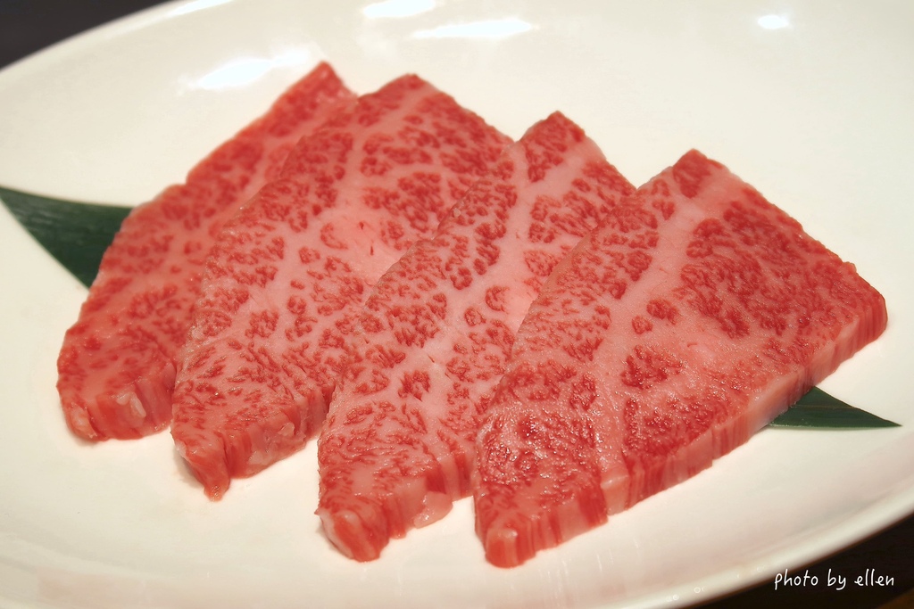 niuji25.jpg niuji25.jpg