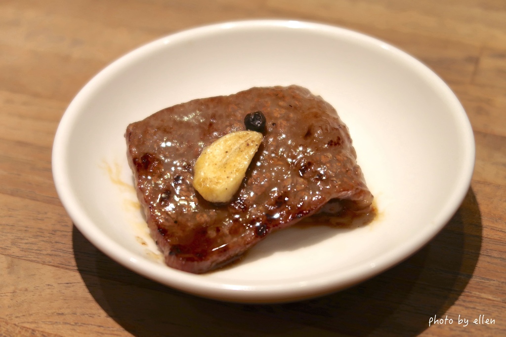 niuji26.jpg niuji26.jpg