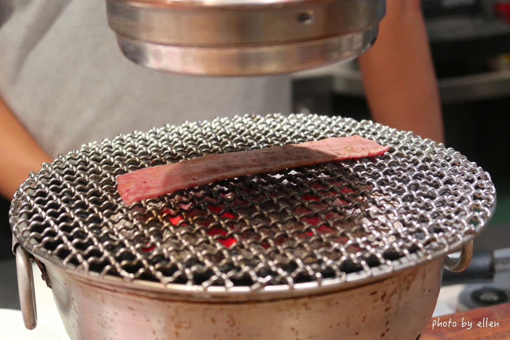 niuji29.jpg niuji29.jpg