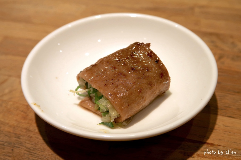 niuji30.jpg niuji30.jpg