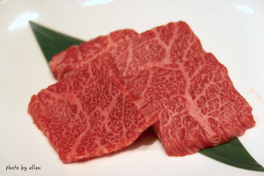 niuji35.jpg niuji35.jpg