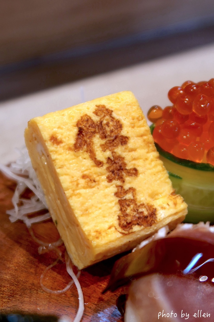 漁米島 海鮮丼專賣店 拍照很吸睛的手毬壽司