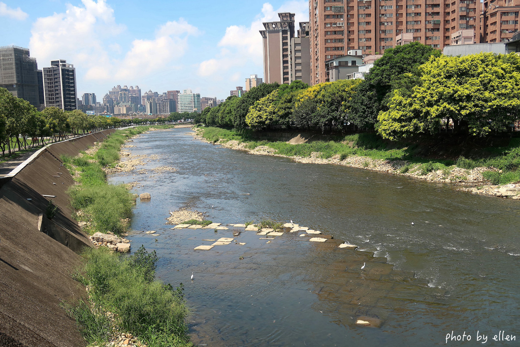 麻辣空間川味小館