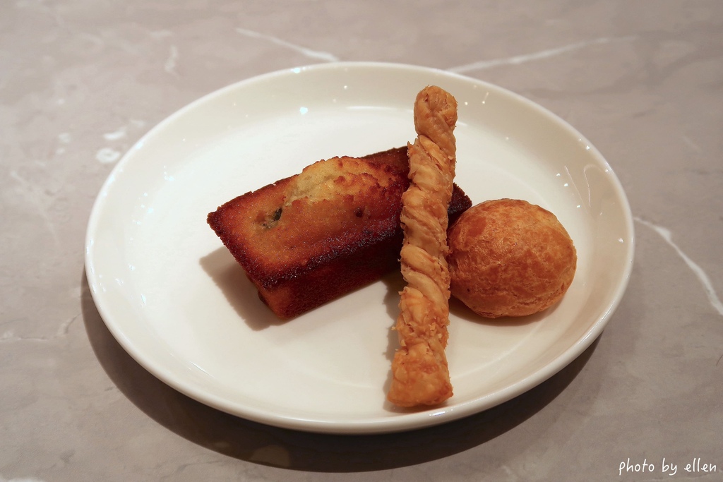Simple Present 法式甜點 全預約制甜點店 台北