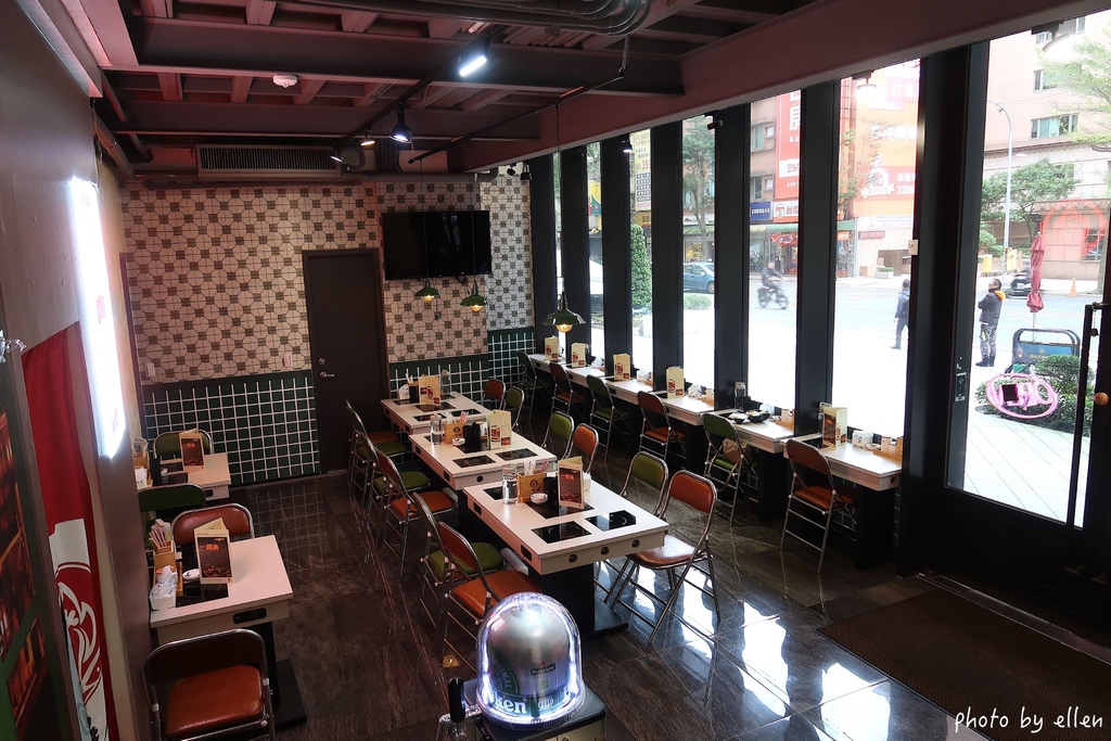 一雞鍋 港式雞煲火鍋 桃園藝文店 一雞鍋 港式雞煲火鍋 桃園藝文店