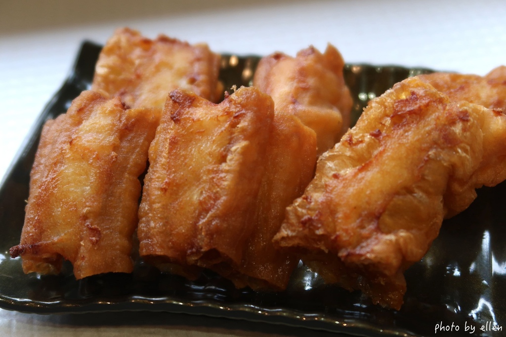 一雞鍋 港式雞煲火鍋 桃園藝文店 一雞鍋 港式雞煲火鍋 桃園藝文店