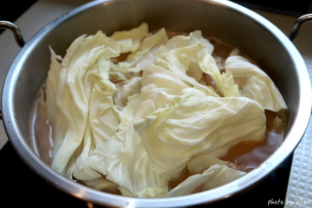 一雞鍋 港式雞煲火鍋 桃園藝文店 一雞鍋 港式雞煲火鍋 桃園藝文店