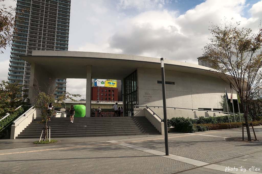 童書之森 こども本の森 中之島 大阪