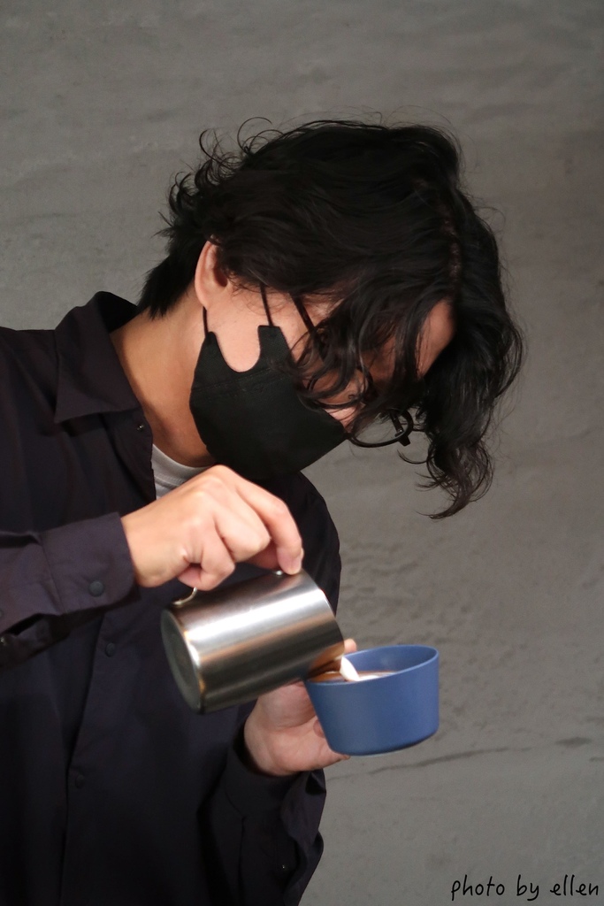 koou coffee 高雄鹽埕區 80年老宅複合式空間 鹽 koou coffee 高雄鹽埕區 80年老宅複合式空間 鹽