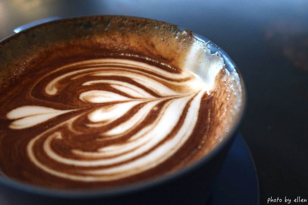 koou coffee 高雄鹽埕區 80年老宅複合式空間 鹽 koou coffee 高雄鹽埕區 80年老宅複合式空間 鹽