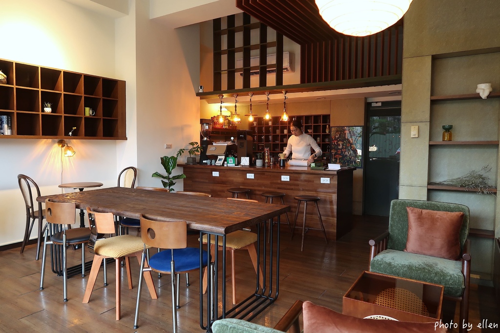 Asoka 無憂實驗室 桃園後火車站新開咖啡店 Asoka 無憂實驗室 桃園後火車站新開咖啡店