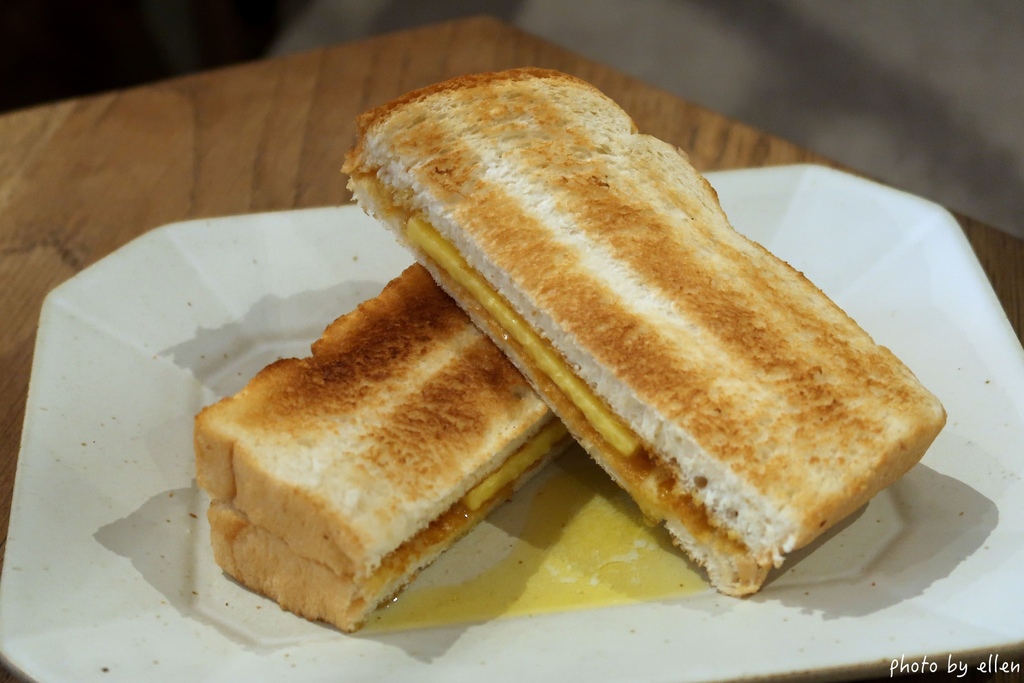 參拾 Sanshi Coffee 桃園藝文特區 Bula冷奶