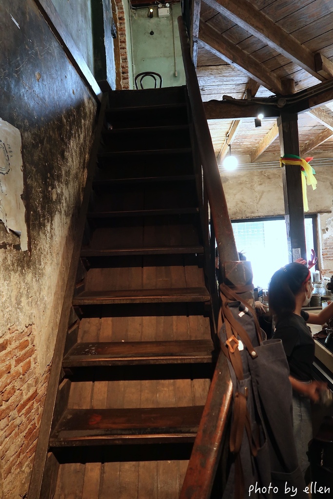 Sarnies Bangkok 曼谷舊城區 廢墟咖啡廳 Sarnies Bangkok 曼谷舊城區 廢墟咖啡廳