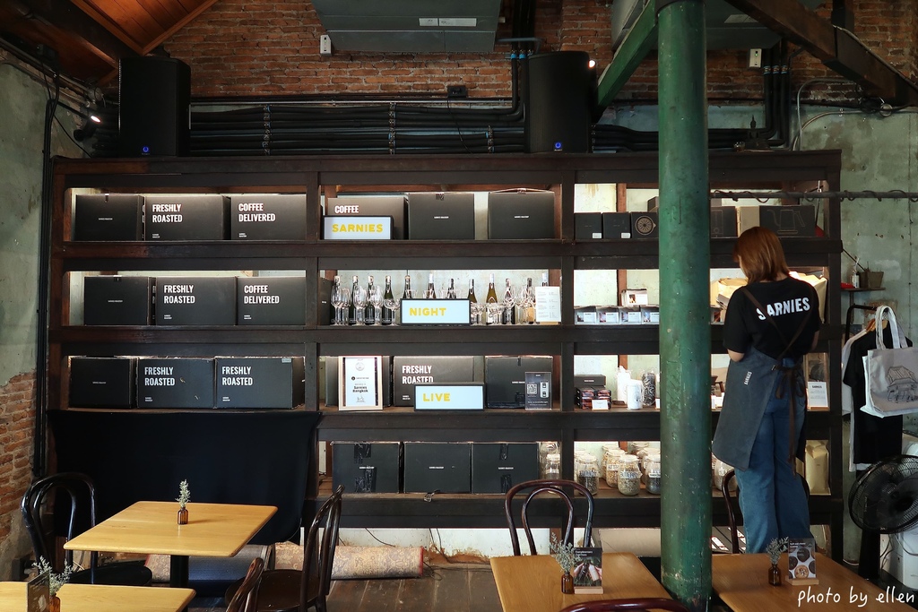 Sarnies Bangkok 曼谷舊城區 廢墟咖啡廳 Sarnies Bangkok 曼谷舊城區 廢墟咖啡廳