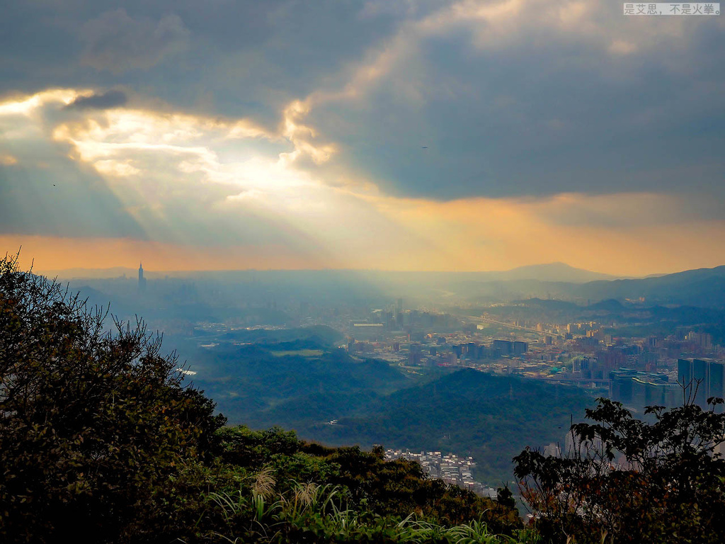 PA270087-2.jpg PA270087-2.jpg