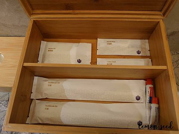 water-857618 water-857618