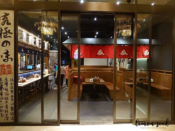 water-857644 water-857644