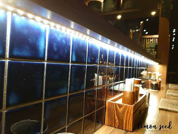 water-857589 water-857589