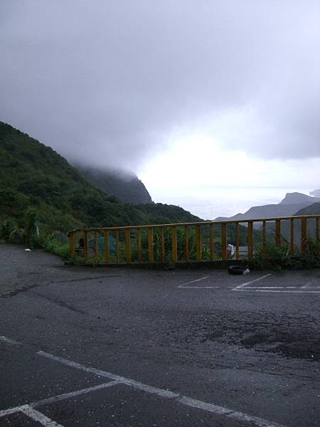 原來濃霧後是這般風景