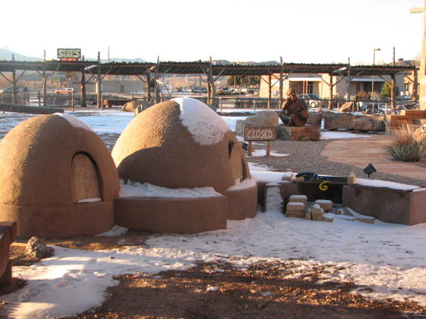 Hornos-dome shaped ovens