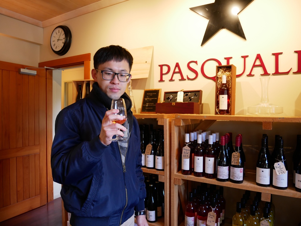 1010076.jpg 1010076.jpg