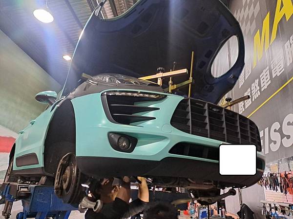 Porsche Macan / 引擎底盤周邊 . 健檢整修翻