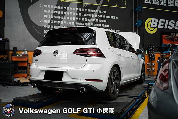 Volkswagen - Golf GTI / 小保養