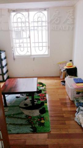 房屋已售出 順天香吉士華廈 售638萬 4房 附機下車位 室內30坪 1 格局方正 4房 車位 2 位松竹商圈熱鬧地段 3 松竹路交通要道 南來北往便利 4 鄰11 14期 後市可期 5 學區完善 生活機能佳 松竹國小 北新國中華廈