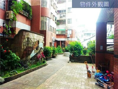 四季風情華廈僑忠國小華廈台中潭子復興路華廈1