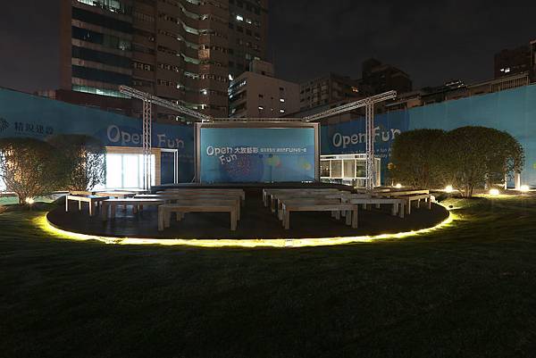 IMG_9990-10.jpg IMG_9990-10.jpg