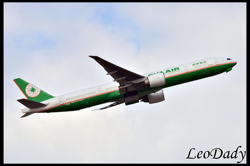 EVA_B-16713_BR67_BKK_LHR_03.jpg