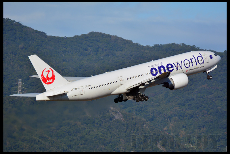 JAL_JA708J_JA98_HND.jpg