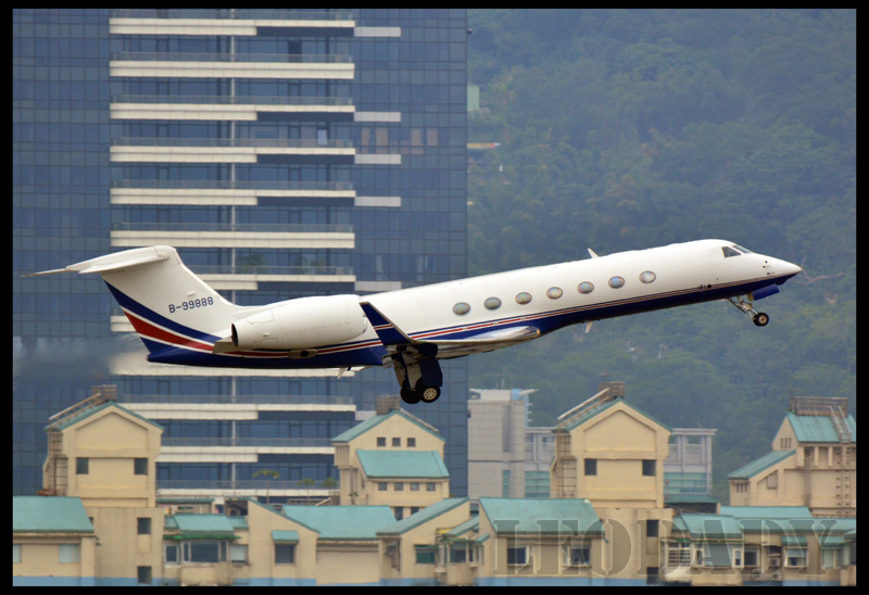 WinAir_B-99888_NRT_07.jpg