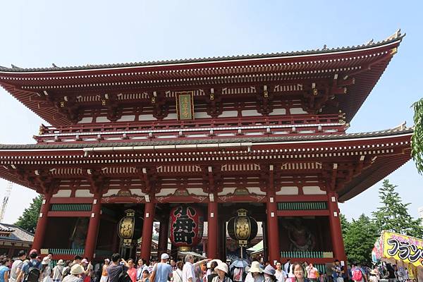 Asakusa1.JPG