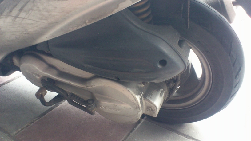 自售光陽kymco 三冠王4v 125 2002年 雨雨風風花花葉葉年年暮暮朝朝 塵世中迷途小書僮 痞客邦