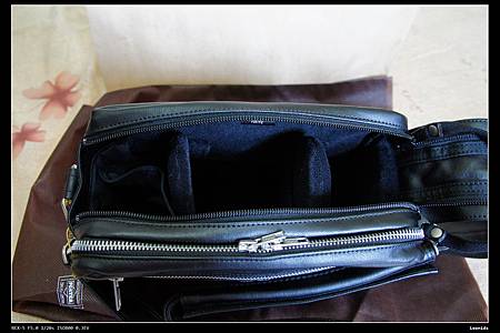 YOSHIDA PORTER CAMERA BAG 12