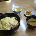 大阪城豬排丼