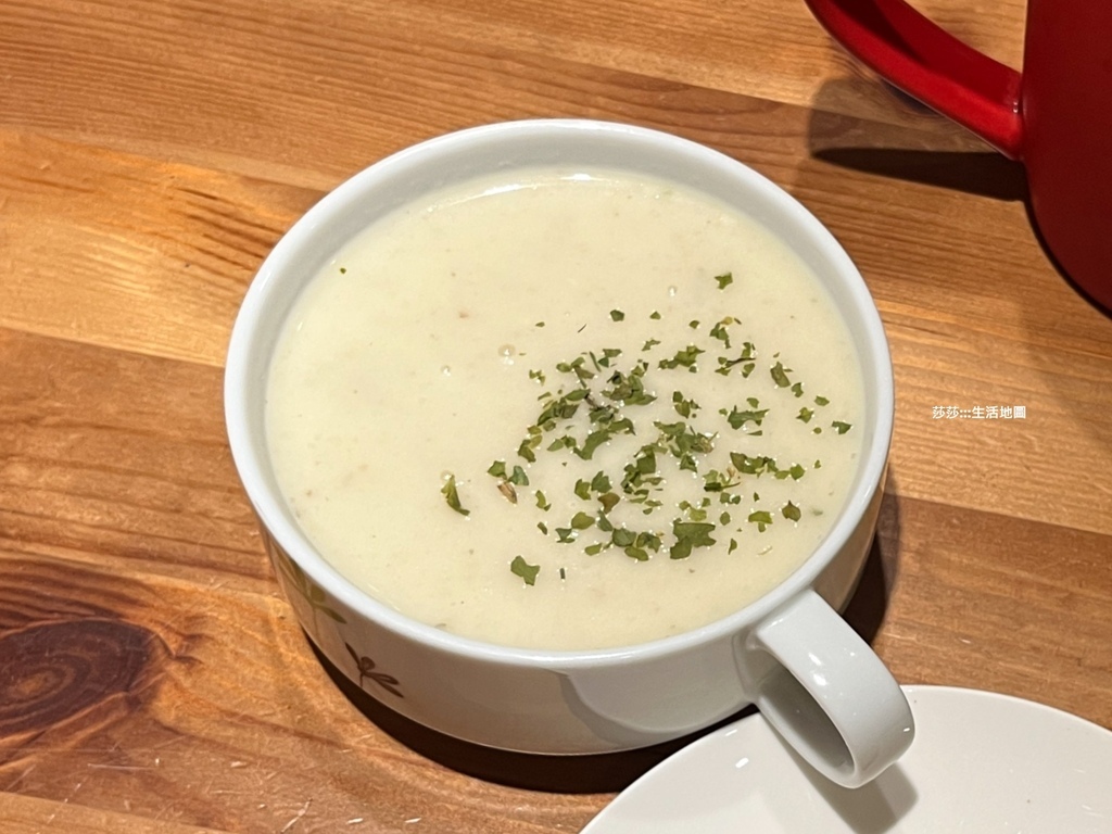 【食記】新北。中和 南勢角的巷弄美食，學生與小家庭們常光顧的