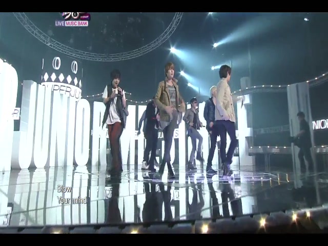 0826 MUSIC BANK MR SIMPLE.mp46590.jpg