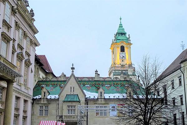 s19_Primaciálny palác s unikátnou zbierkou tapisérii.jpg