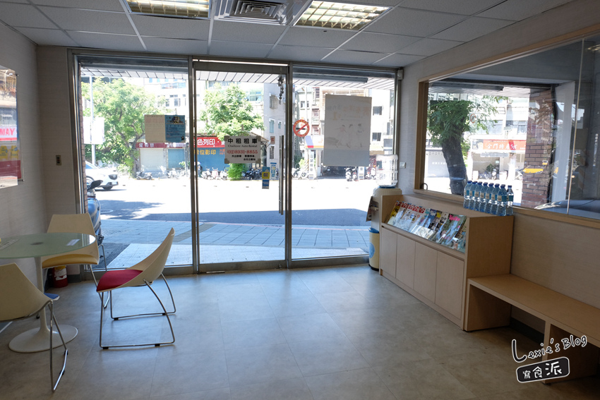 中租租車007.jpg 中租租車007.jpg