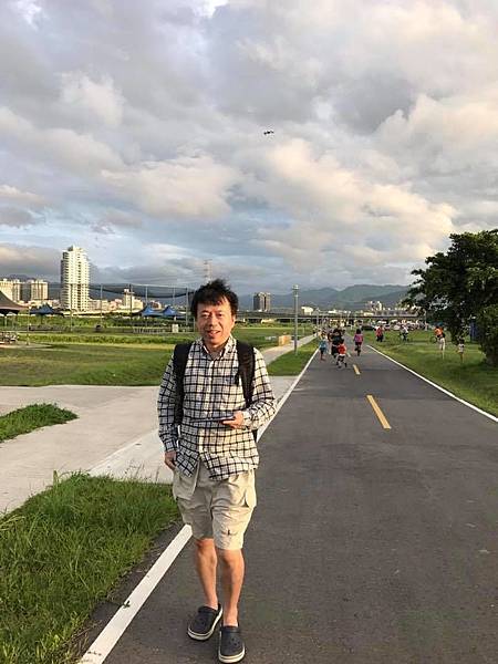 trackme-lexra.jpg trackme-lexra.jpg